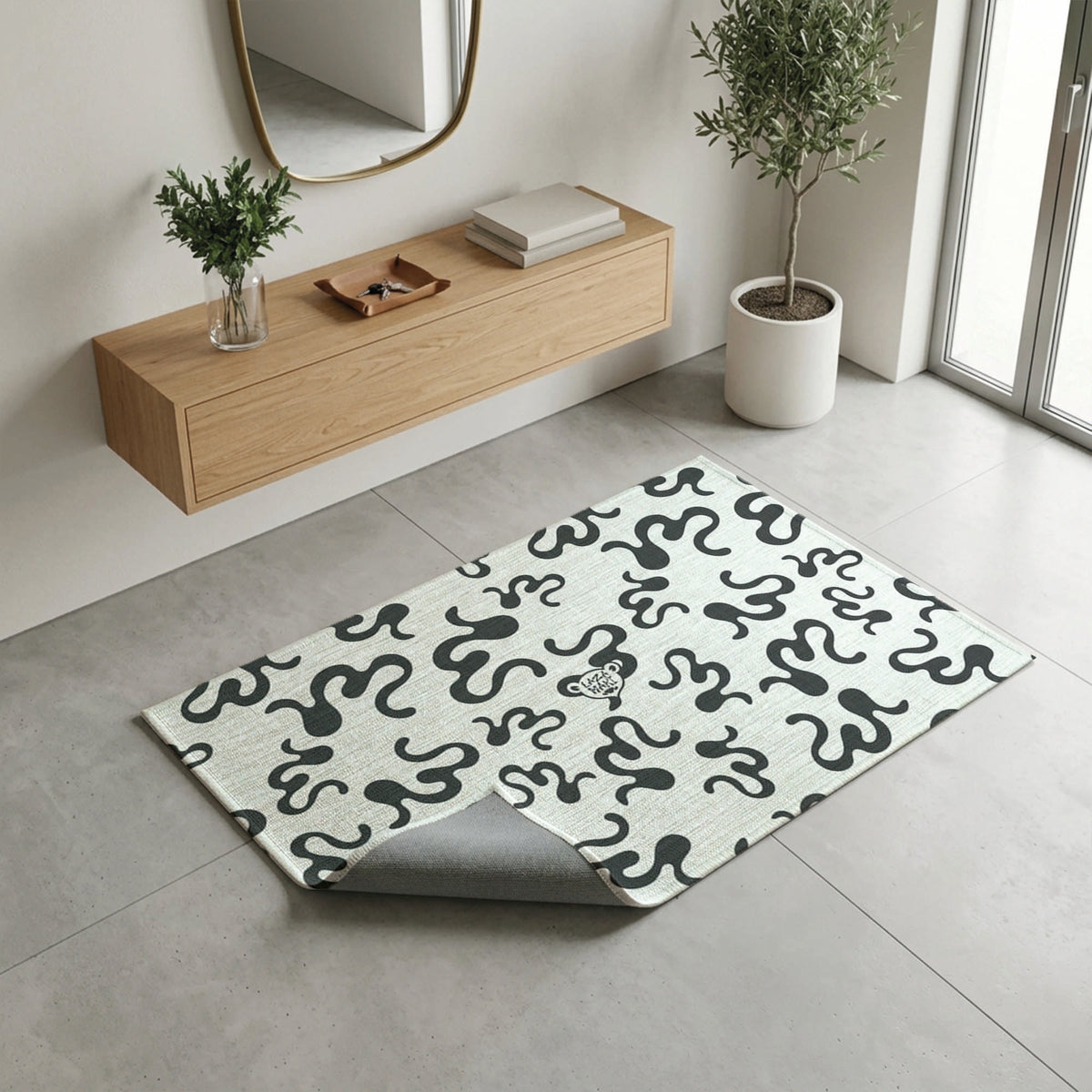 Splash White/Black — Indoor/Outdoor Rug — Laza Maki Signature