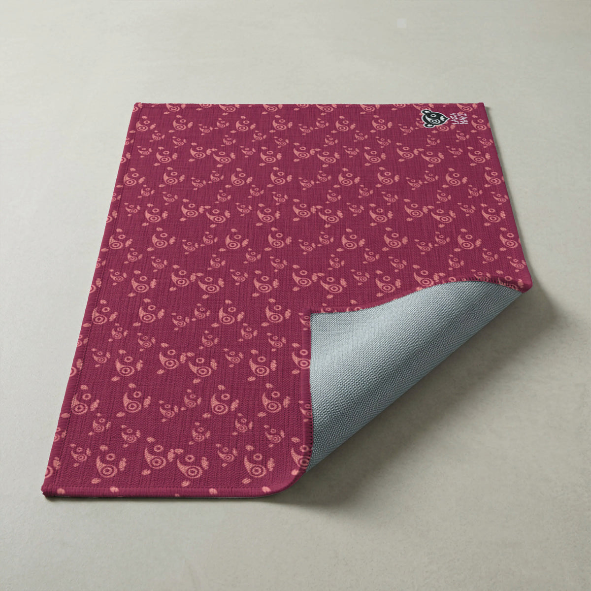 Laza Face Red/Pink — Indoor/Outdoor Rug